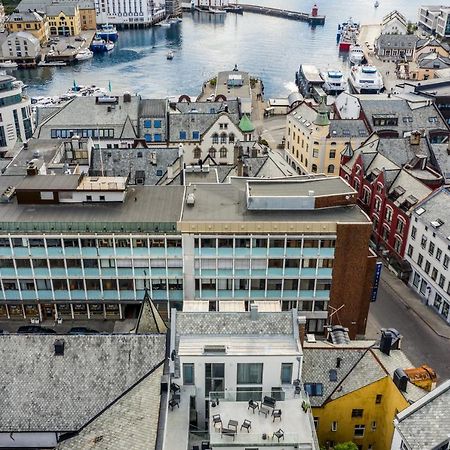 Aalesund City Apartment ภายนอก รูปภาพ
