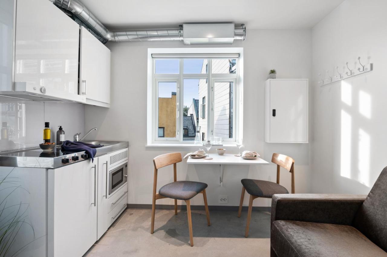 Aalesund City Apartment ภายนอก รูปภาพ